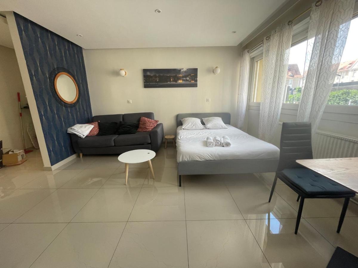 Plantiere - Studio Centre Quartier Queuleu - 2 Personnes Appartement Metz Buitenkant foto
